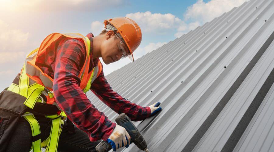 GAF certified roofer in Folcroft, PA
